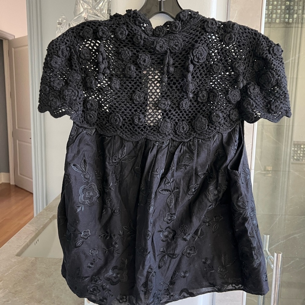 Alice + Olivia Ilaria Crochet Blouse - Picture 5 of 13